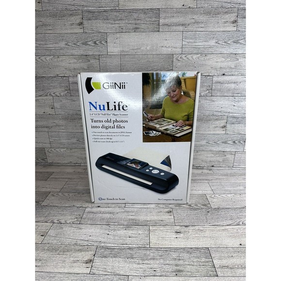 GiiNii NuLife Photo Scanner 2.4 Inch LCD Screen Full Size Scanner 300 Dpi (K) - Picture 1 of 2